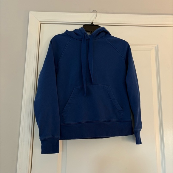 Banana Republic Women’s Blue Fleece Hoodie Sweatshirt - Picture 2 of 8